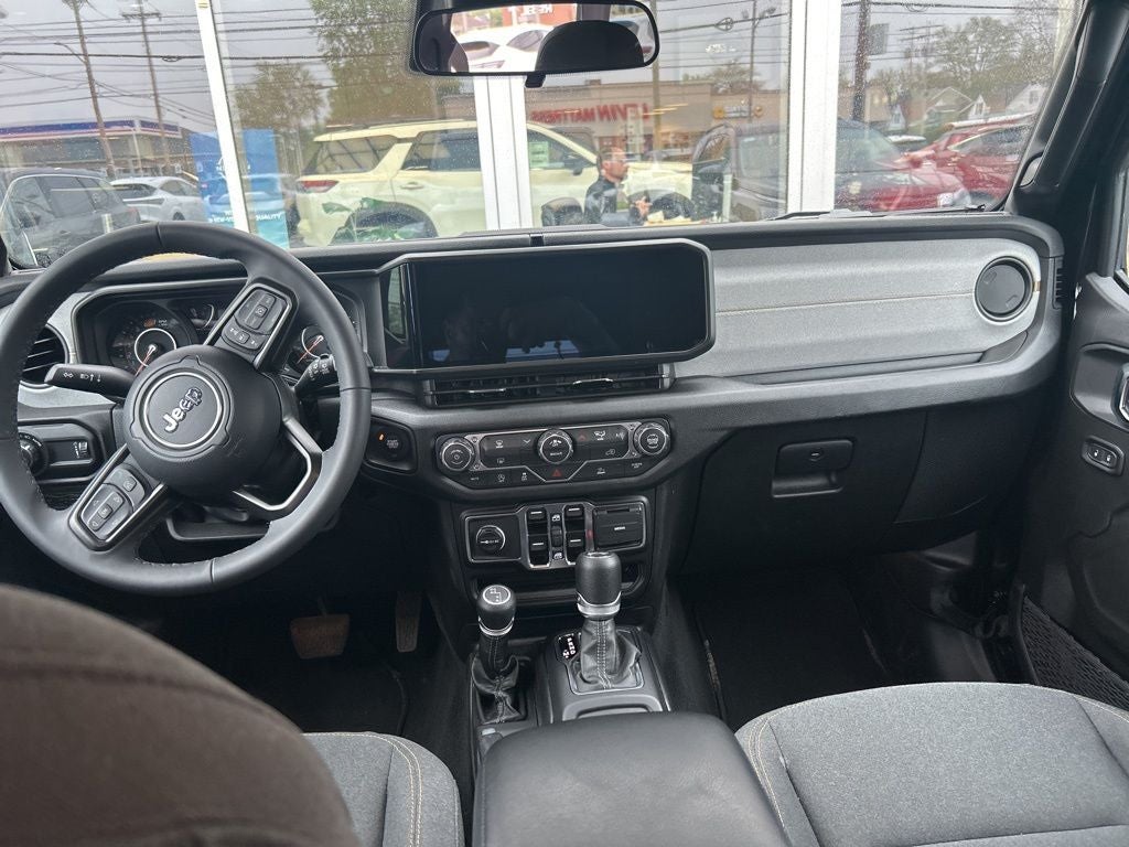 2025 Jeep Wrangler Sport S