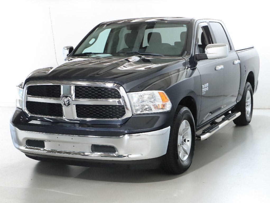 2021 RAM 1500 Classic SLT