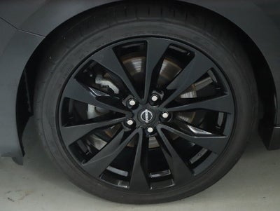 2023 Nissan Maxima SR
