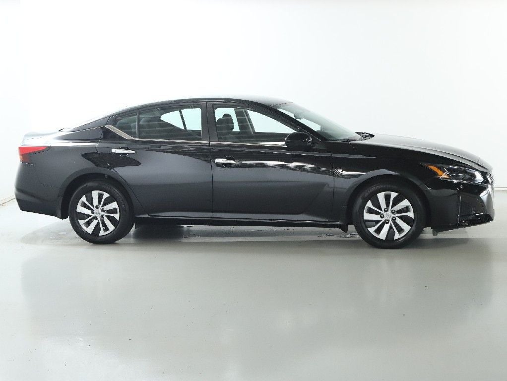 2023 Nissan Altima 2.5 S