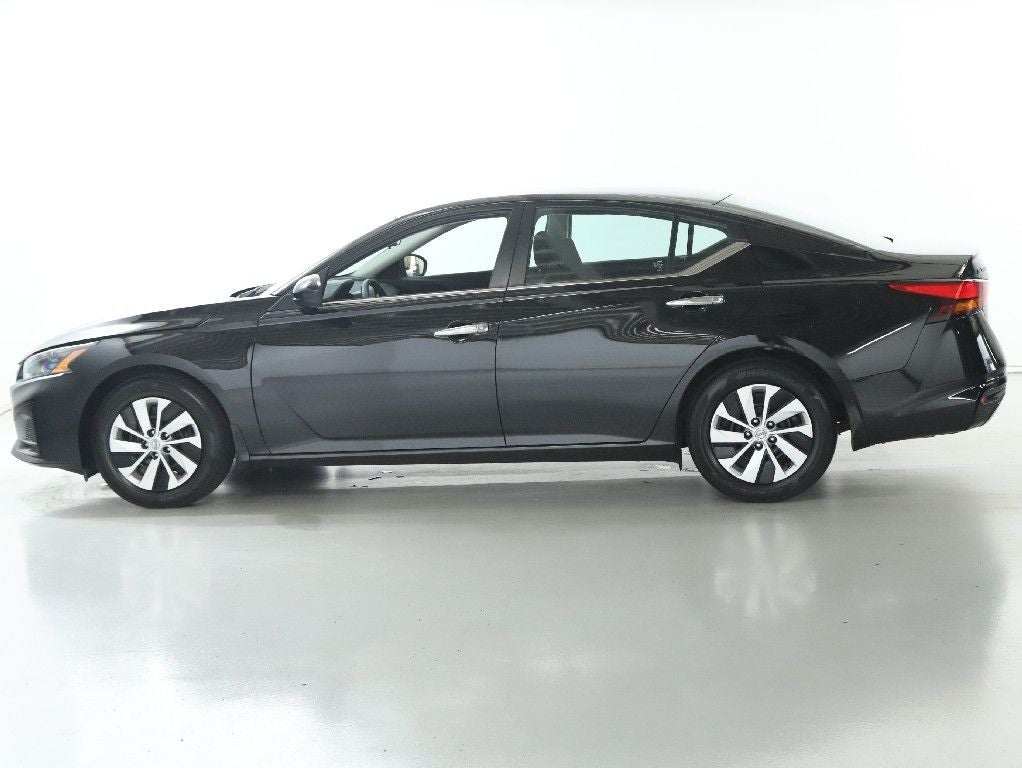 2023 Nissan Altima 2.5 S