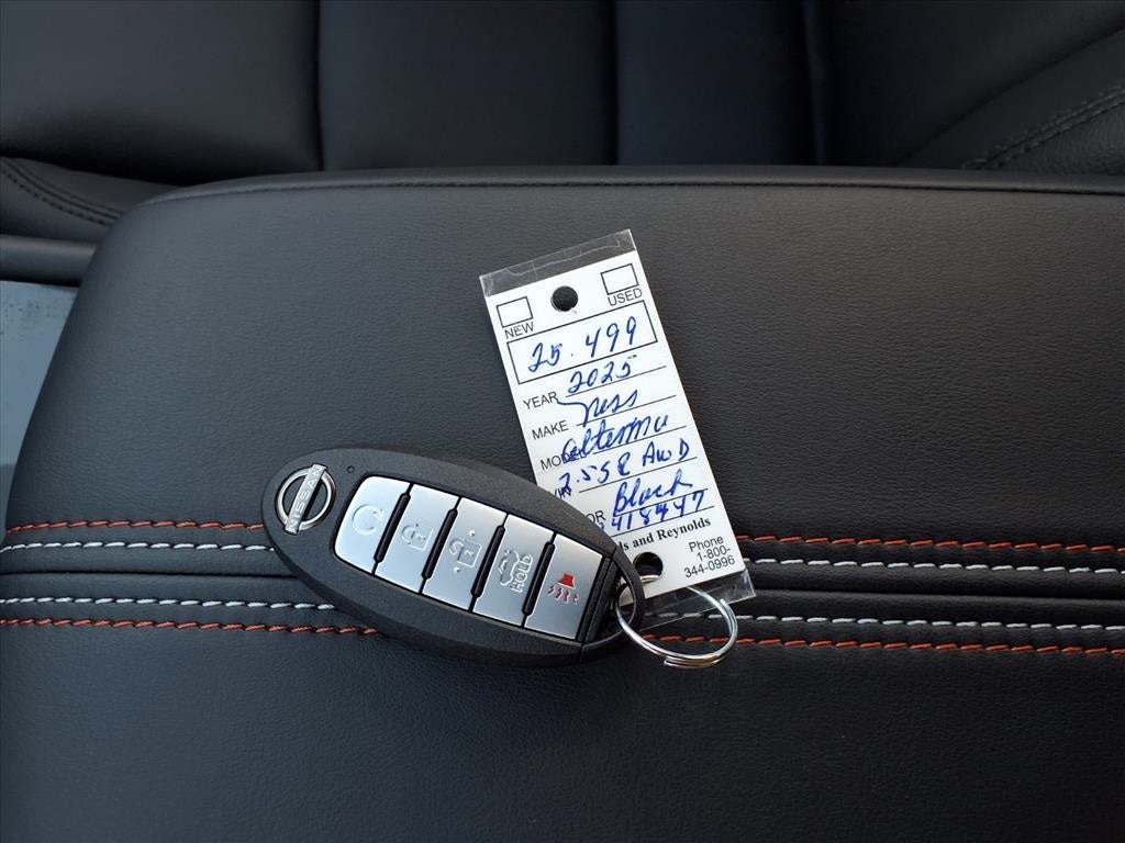 2025 Nissan Altima 2.5 SR