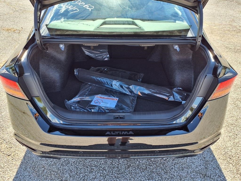 2025 Nissan Altima 2.5 SR