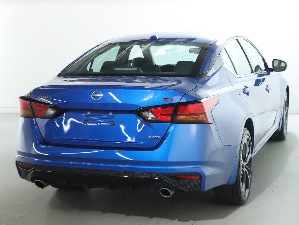 2025 Nissan Altima 2.5 SR