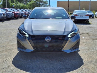 2025 Nissan Altima 2.5 SR