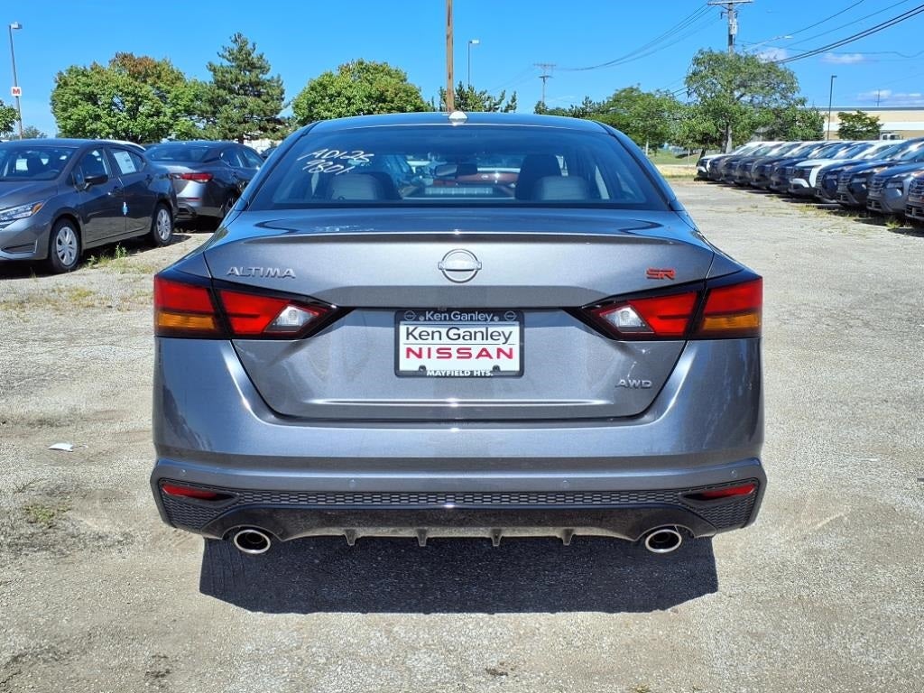 2025 Nissan Altima 2.5 SR