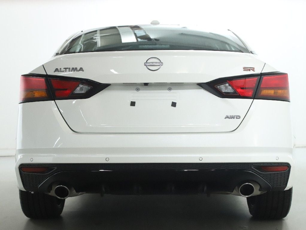 2025 Nissan Altima 2.5 SR