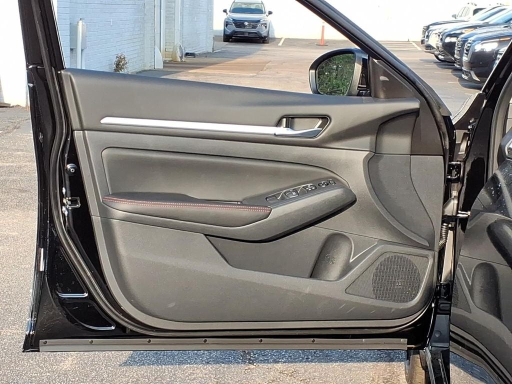 2026 Nissan Altima 2.5 SR