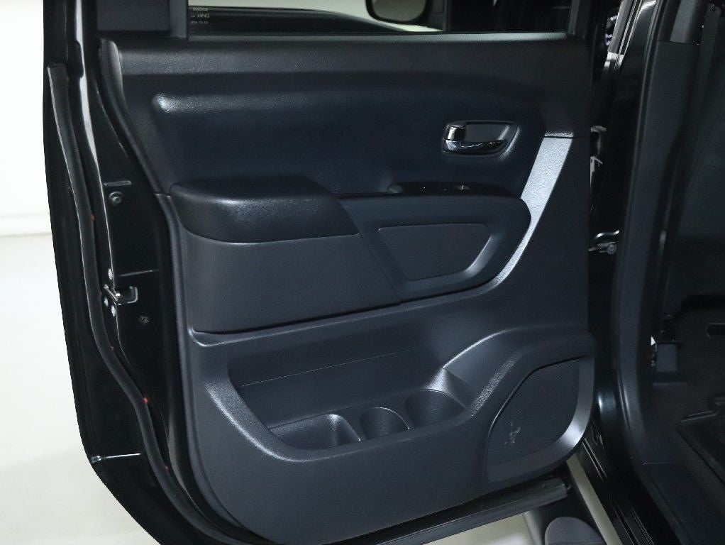 2019 Nissan Titan SV