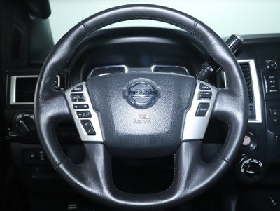 2019 Nissan Titan SV