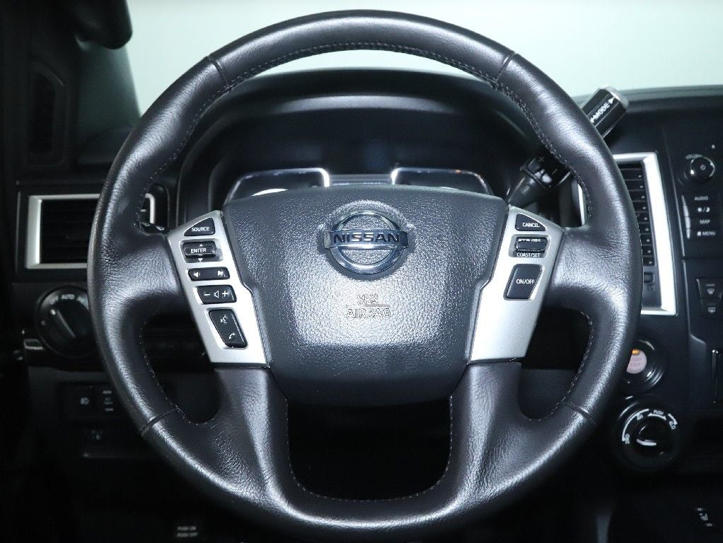 2019 Nissan Titan SV