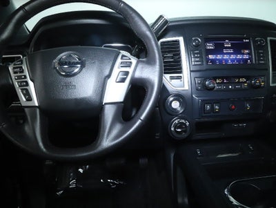 2019 Nissan Titan SV