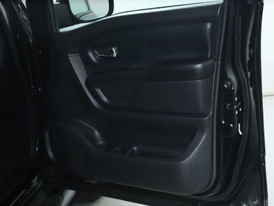 2019 Nissan Titan SV