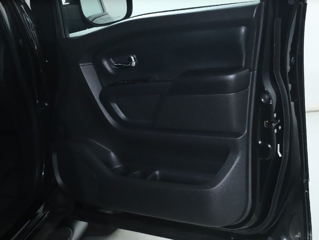 2019 Nissan Titan SV