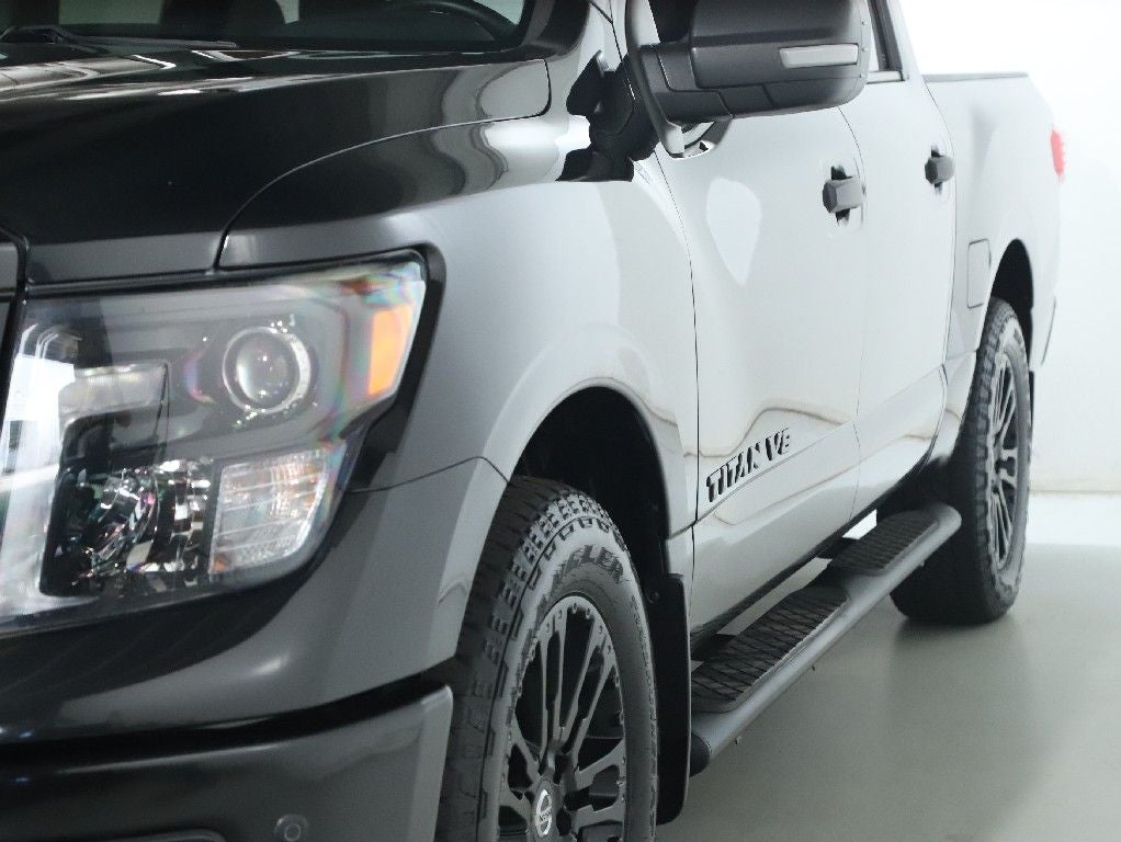 2019 Nissan Titan SV