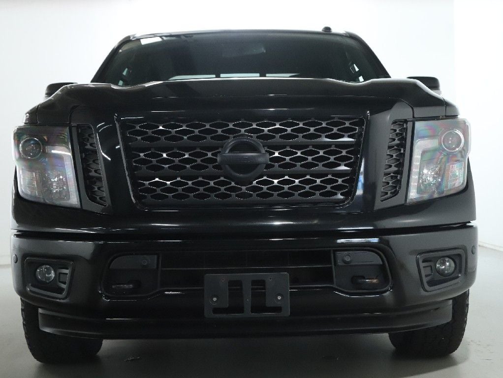 2019 Nissan Titan SV