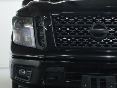 2019 Nissan Titan SV