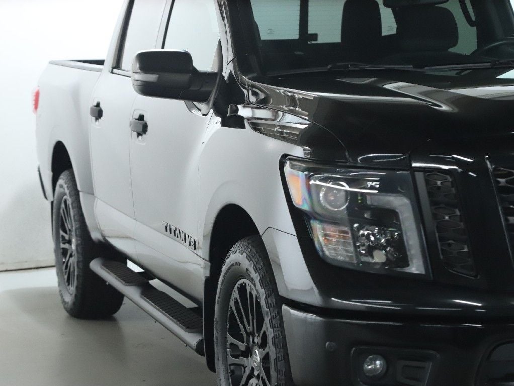 2019 Nissan Titan SV