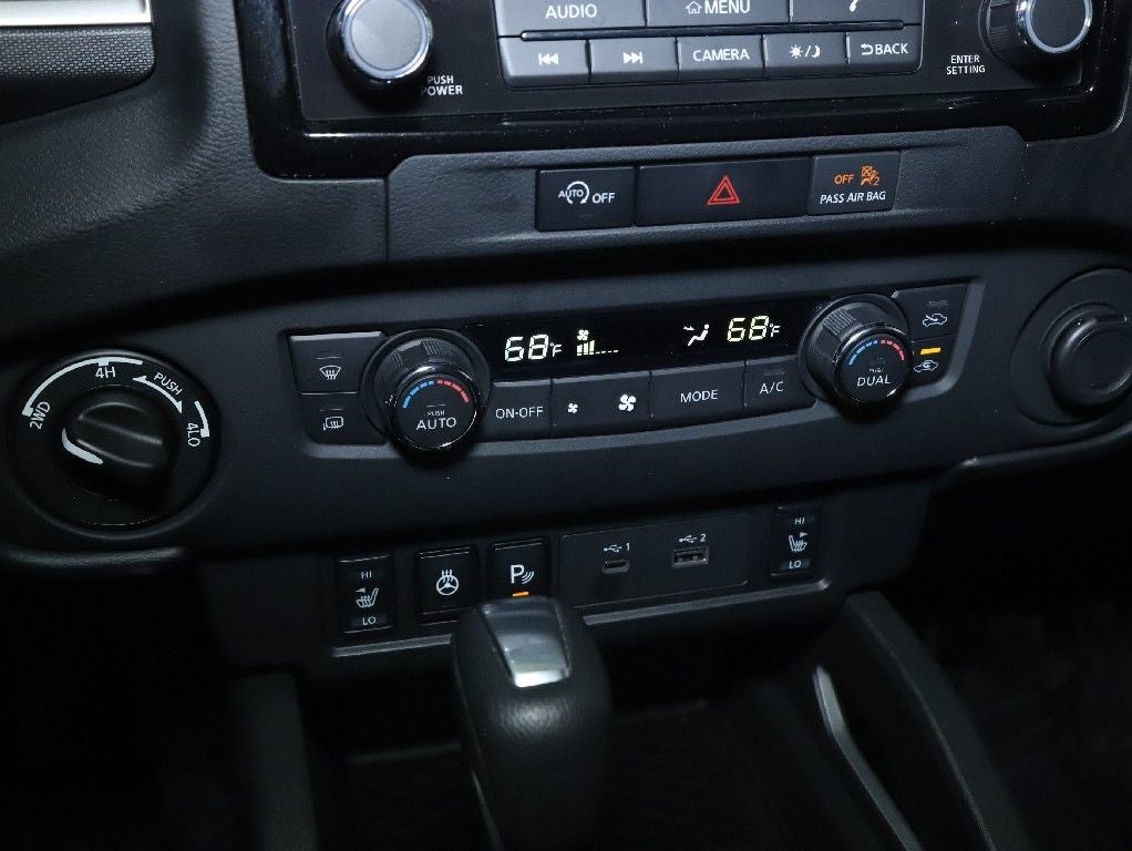 2024 Nissan Frontier SV