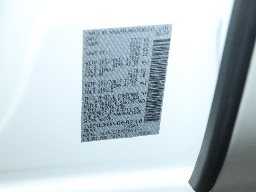 2024 Nissan Frontier SV