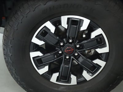 2024 Nissan Frontier PRO-4X