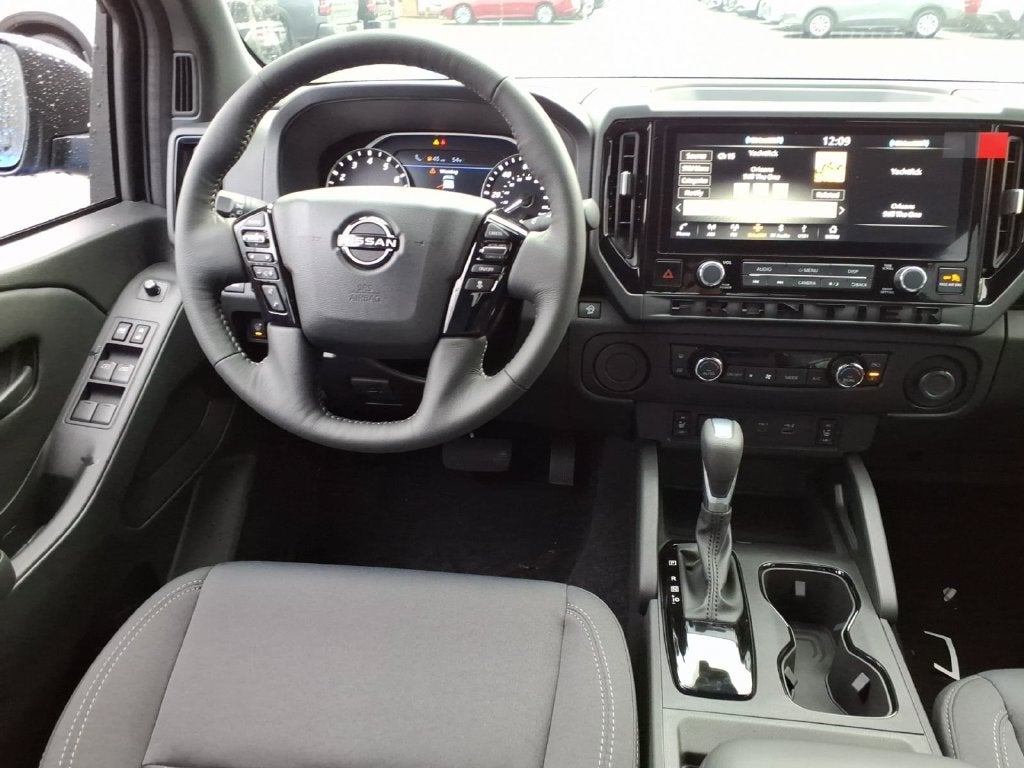 2027 Nissan Frontier SV