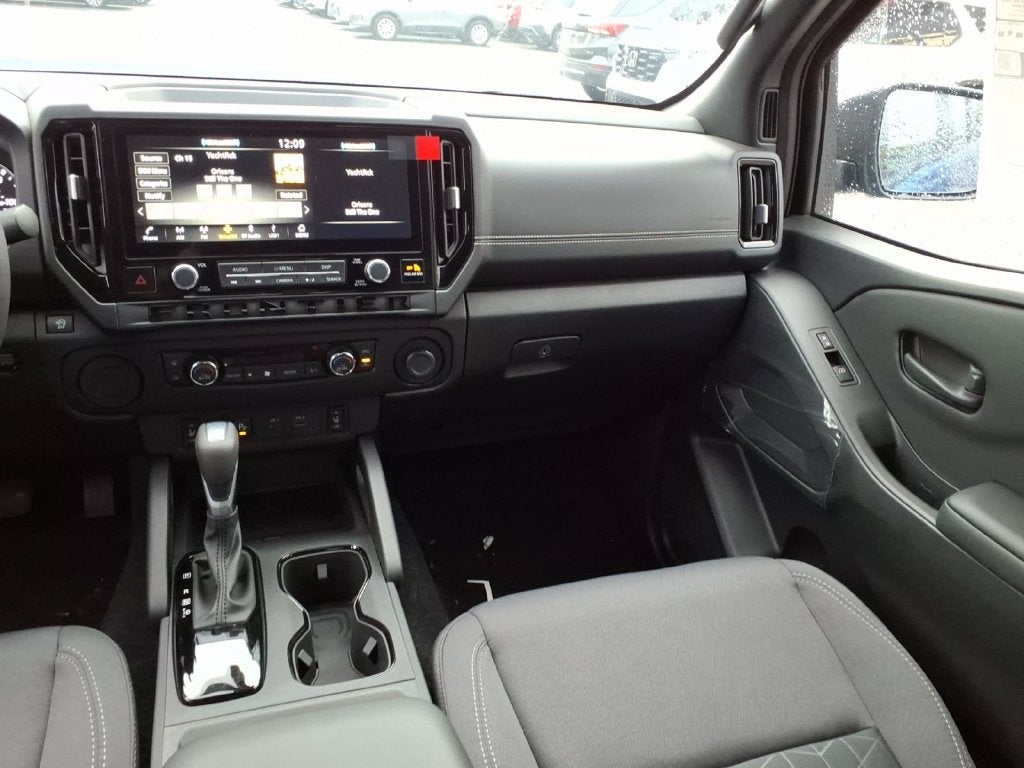 2027 Nissan Frontier SV