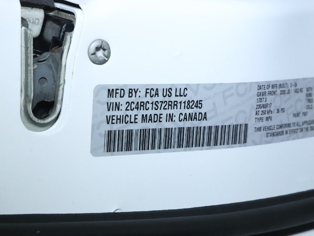 2024 Chrysler Pacifica Hybrid Select