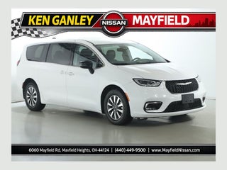 2024 Chrysler Pacifica Hybrid
