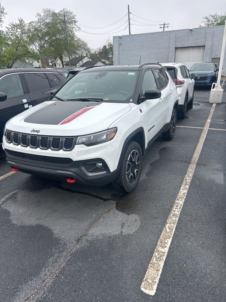 2025 Jeep Compass Trailhawk