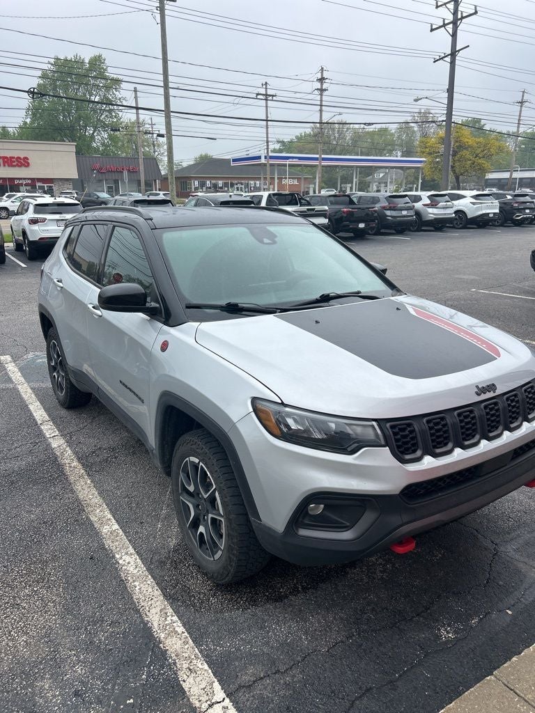 2025 Jeep Compass Trailhawk