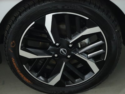 2024 Nissan Versa 1.6 SR