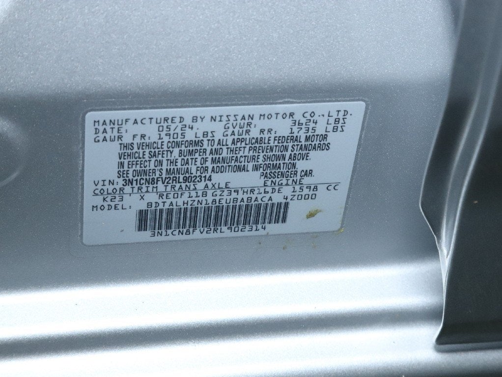 2024 Nissan Versa 1.6 SR