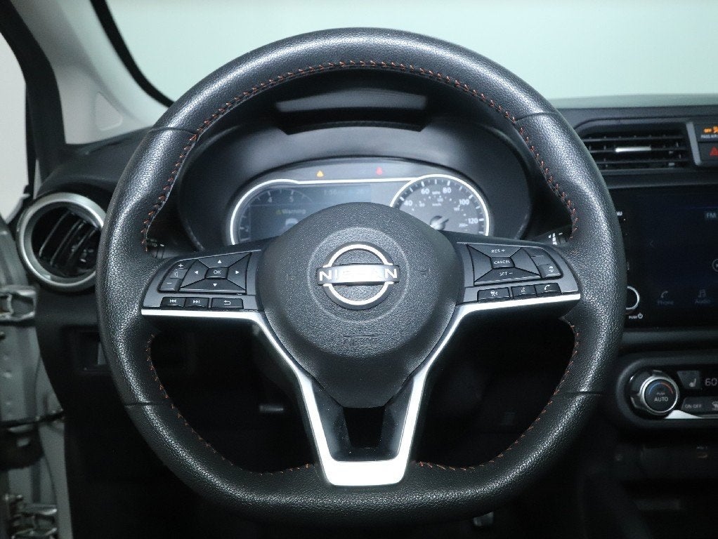 2024 Nissan Versa 1.6 SR