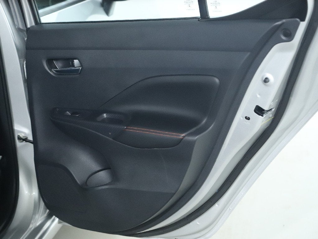 2024 Nissan Versa 1.6 SR