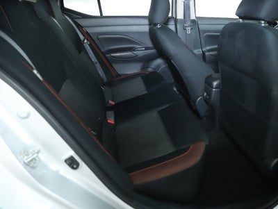 2024 Nissan Versa 1.6 SR