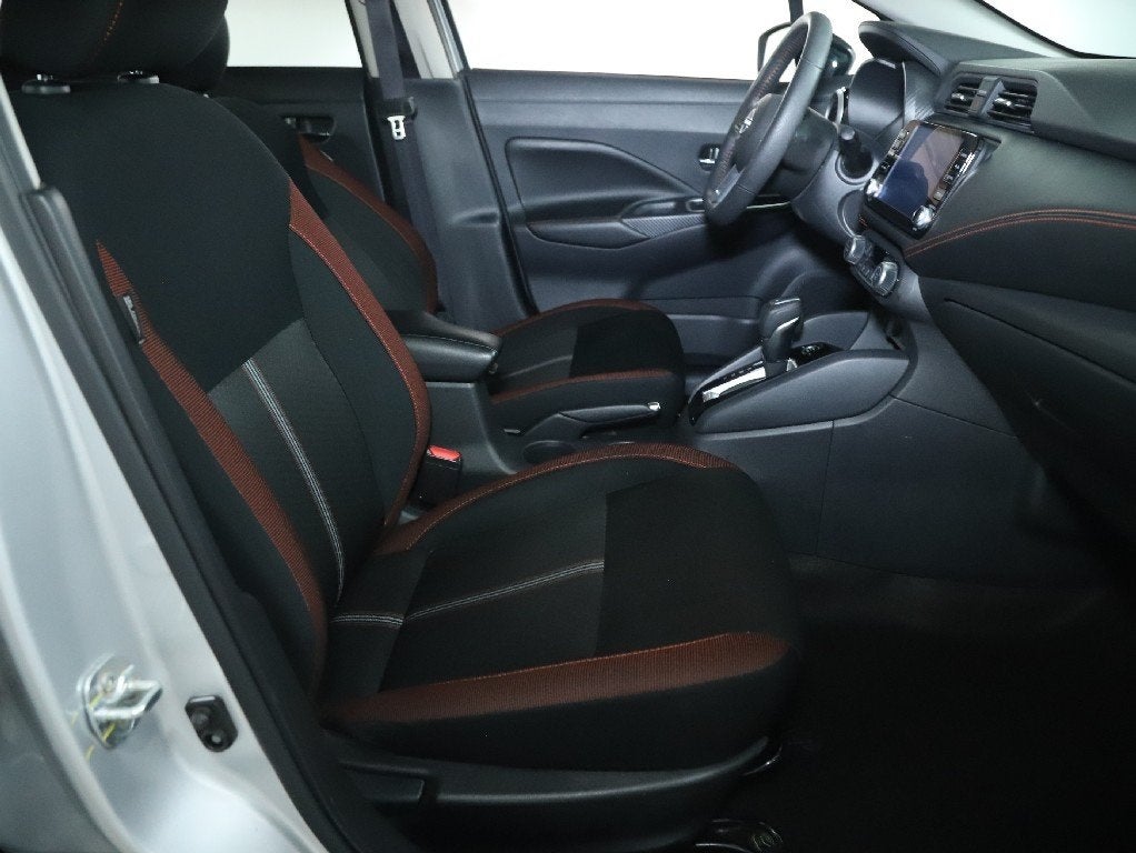 2024 Nissan Versa 1.6 SR