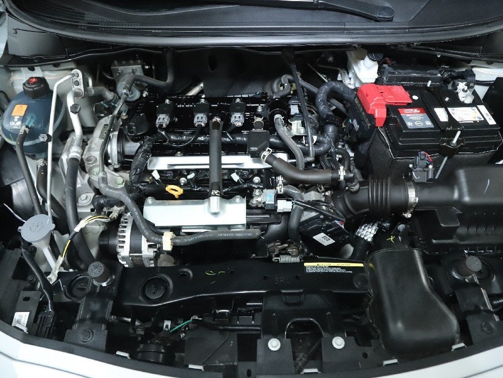 2024 Nissan Versa 1.6 SR