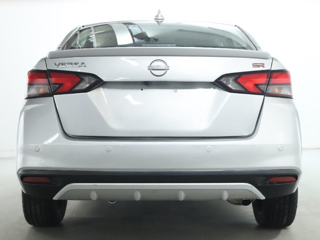 2024 Nissan Versa 1.6 SR