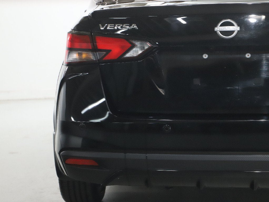 2024 Nissan Versa 1.6 SR