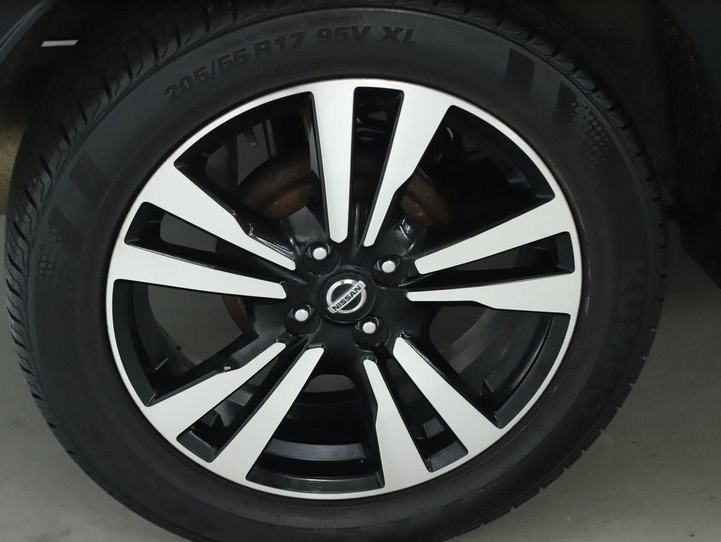 2019 Nissan Kicks SV