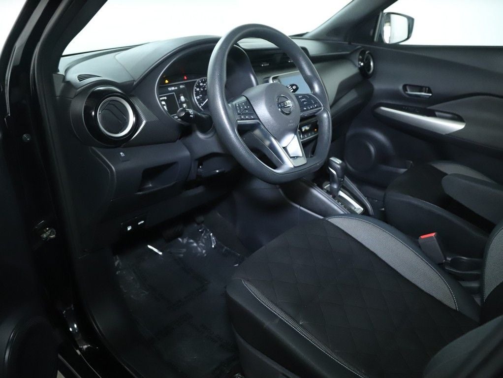 2019 Nissan Kicks SV