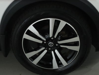 2019 Nissan Kicks SR