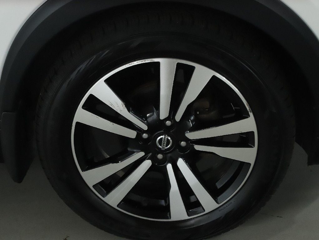 2019 Nissan Kicks SR