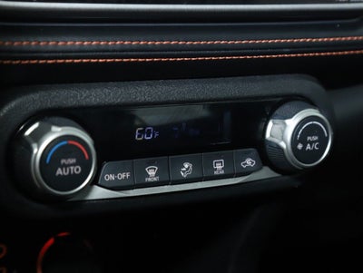 2019 Nissan Kicks SR