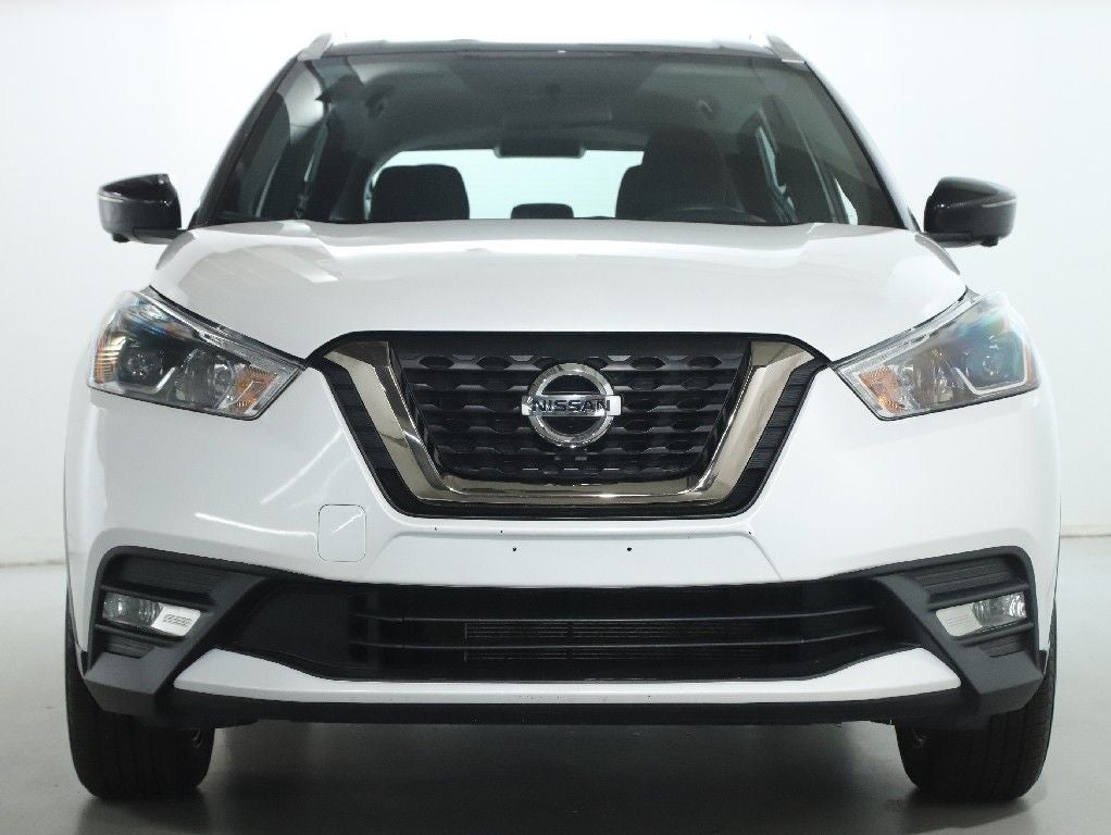 2019 Nissan Kicks SR