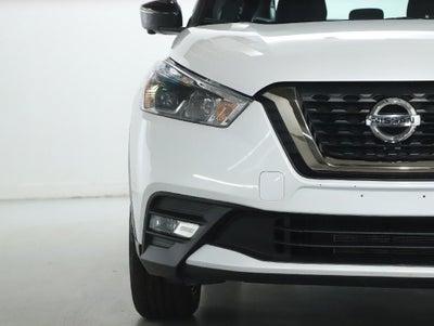 2019 Nissan Kicks SR