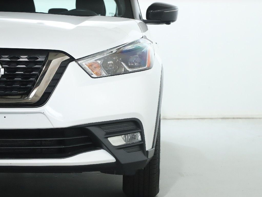 2019 Nissan Kicks SR