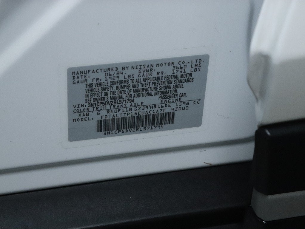 2024 Nissan Kicks SR