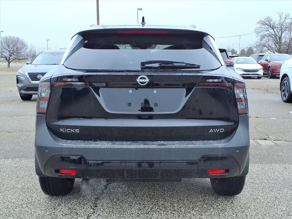 2026 Nissan Kicks SV